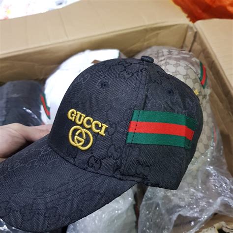 topi gucci.